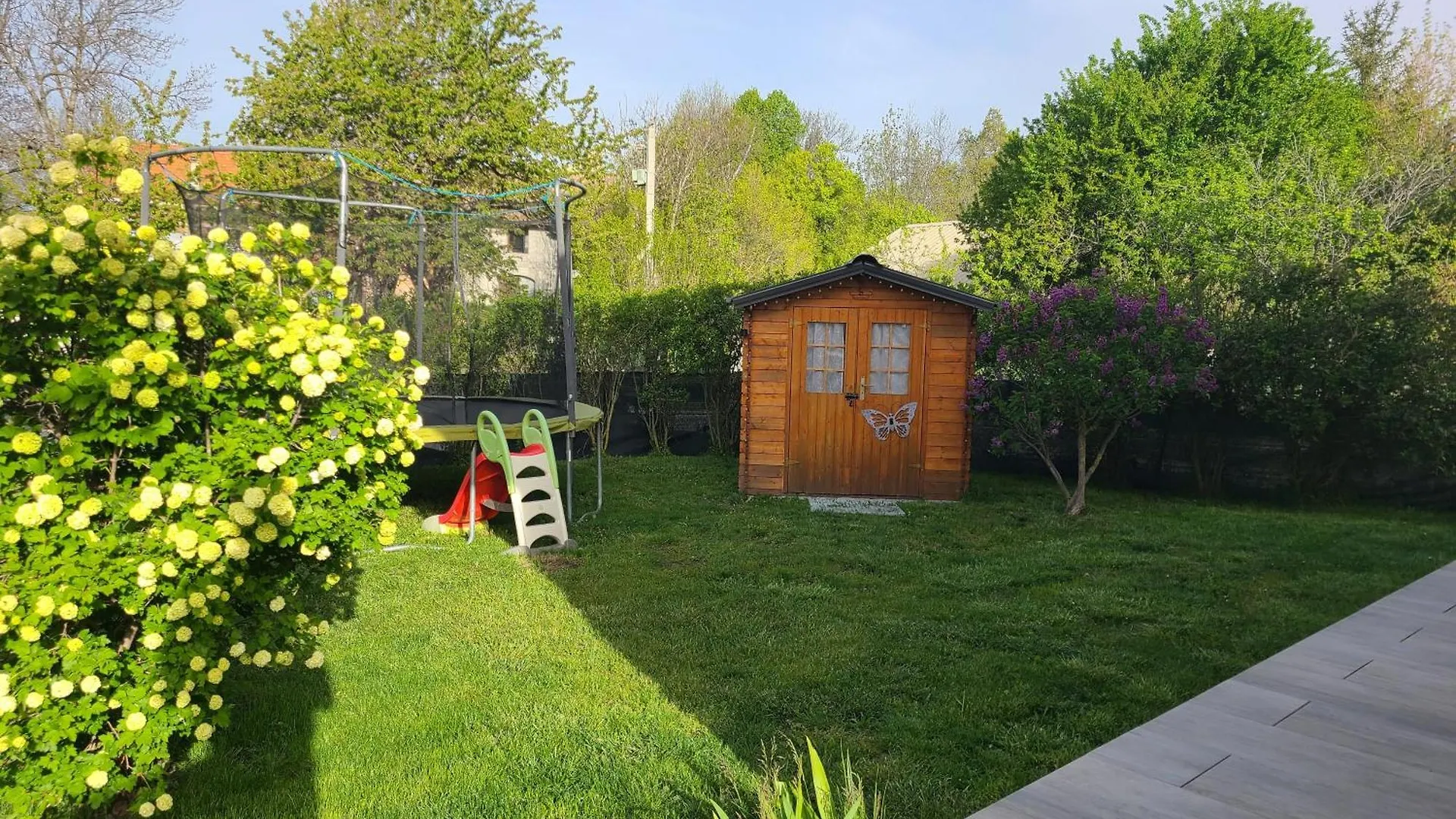 Holiday home Maison Entre Lac Et Montagne Prunieres